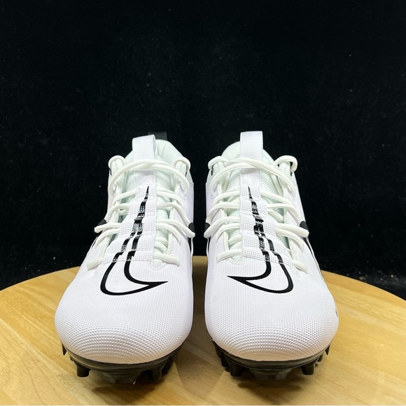 Mens Nike Alpha Menace Varsity 3 Shark Football Cleat Size 10.5 (CV0586-100) - Picture 3 of 10